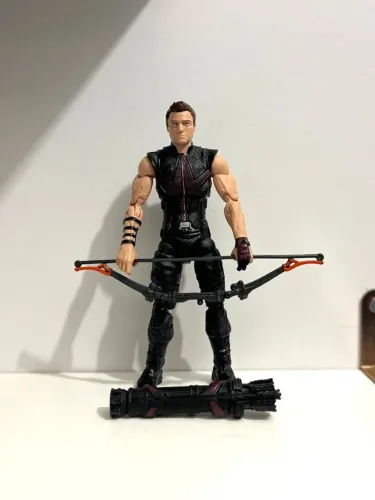 Action Figure Marvel Legends - Gavião Arqueiro (Hawkeye) | 4 Pack Vingadores Era de Ultron