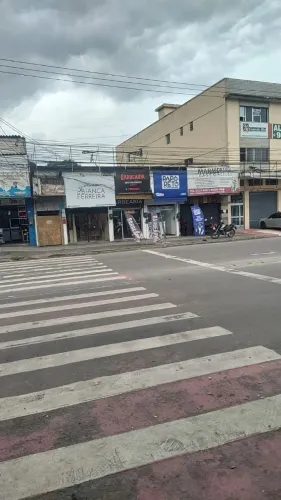 Terreno com Prédio Comercial no Centro do Lote XV - Belford Roxo - 440m2