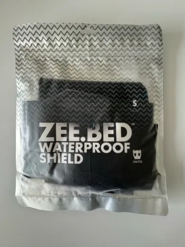 CAPA PROTETORA IMPERMEÁVEL ZEE BED ZEE DOG 