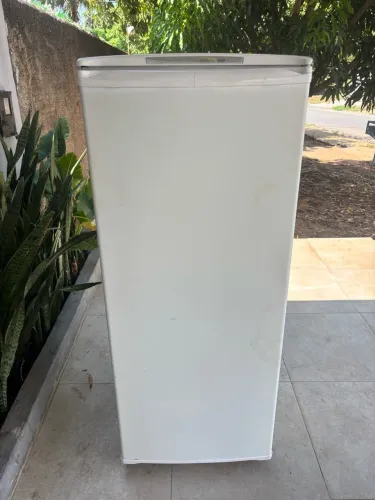 Geladeira com 3 meses de garantia