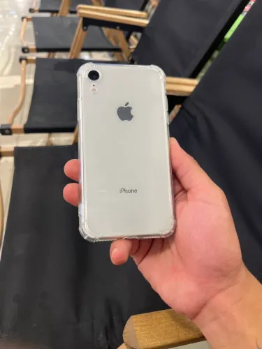iPhone XR branco 64gb 100%