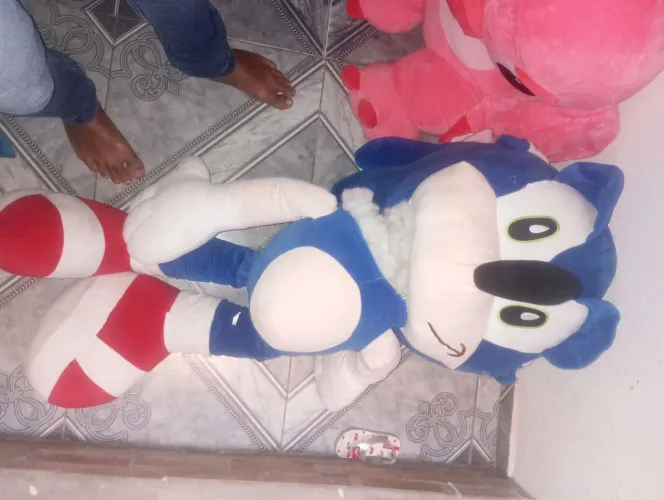 Urso do Sonic 1 metro