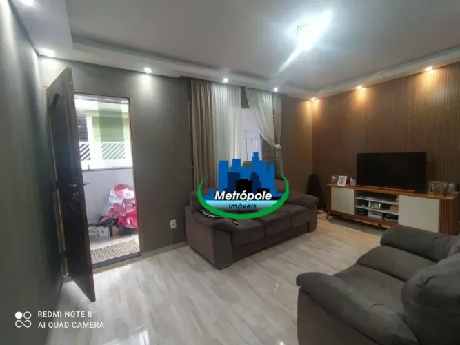 Sobrado com 4 dormitórios à venda, 180 m² por R$ 325.000,00 - Invernada - Guarulhos/SP