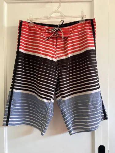 Bermuda estampada