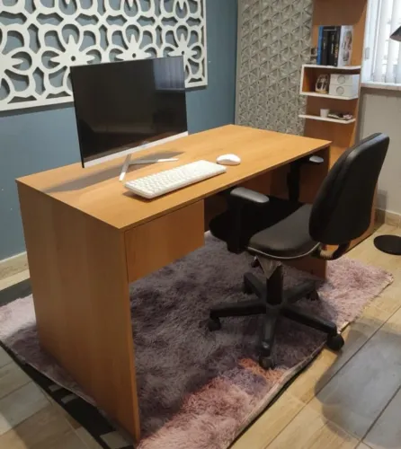 Mesa para escritório nova