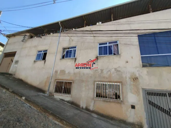 Apartamento com Área Privativa para Alugar em Viçosa/MG (Bairro Residencial Silvestre)