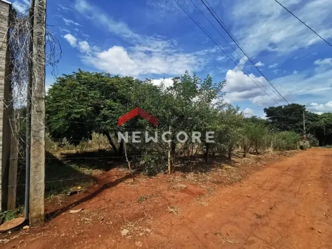 Lote em condomínio em Área Rural - Área Rural de Uberlândia - Uberlândia/MG