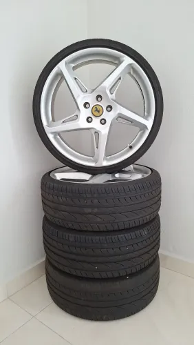 Rodas Volcano Rocket aro 20