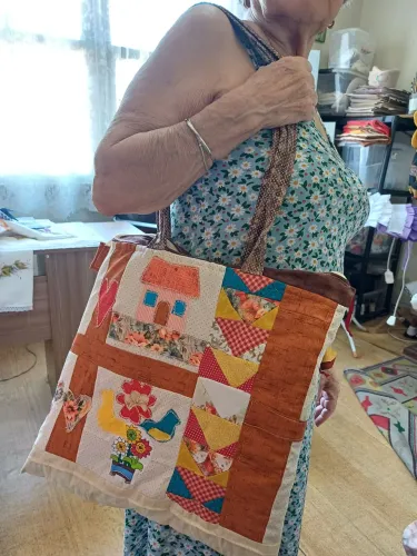 Bolsa em patchwork 