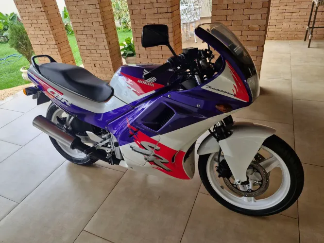Cbr 450 sr
