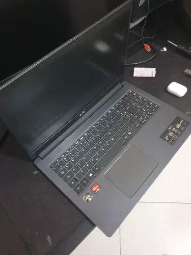 Notebook Acer Ryzen 3 3250u