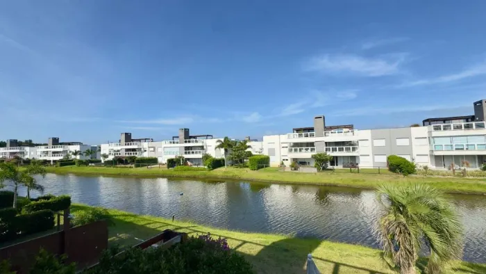 Cobertura à venda, 2 quartos, 1 suíte, 1 vaga, Condomínio Rossi Atlantida - Xangri-Lá/RS