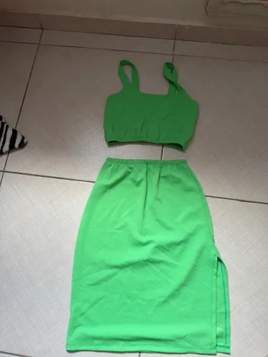 Conjunto com saia feminino