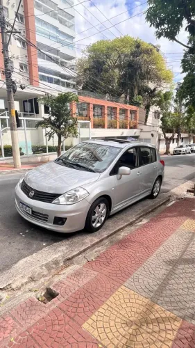 Nissan Tiida SL 1.8/1.8 Flex 16V Aut. 2013