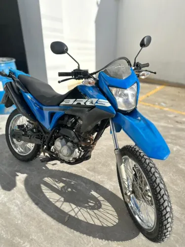 BROS 160 2019