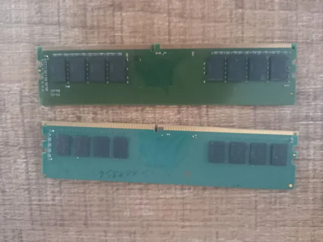 Memória RAM DDR4 2400mhz 4gb Cada Pente
