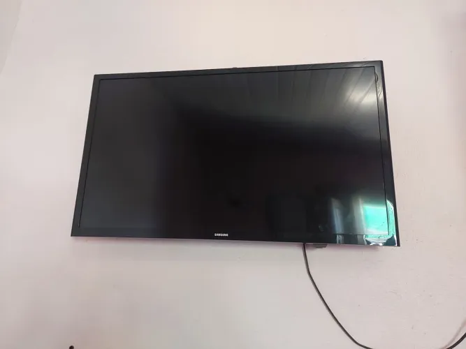TV 32 POLEGADAS SMART 