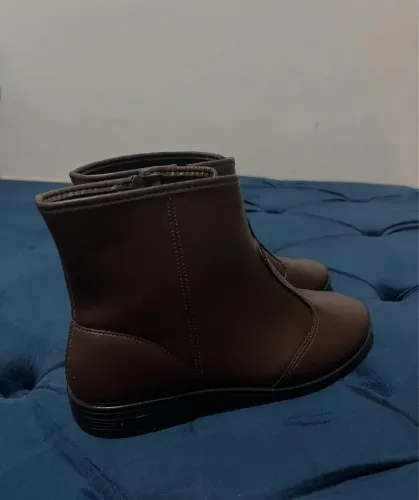 Bota n34