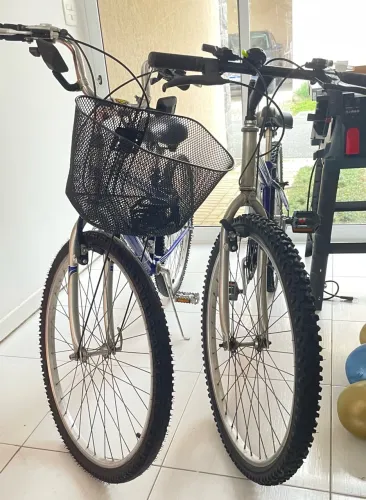 Duas bicicletas R$ 350 cada bem novinhas com 10 marchas