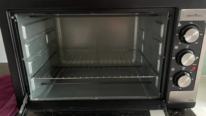Forno Britânia elétrico