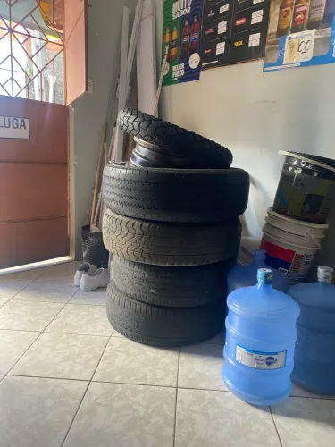 Pneus de caminhonete
