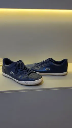 Sapatênis lacoste usado 41