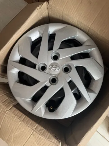 RODAS HB20 NOVAS (CALOTAS JUNTO)