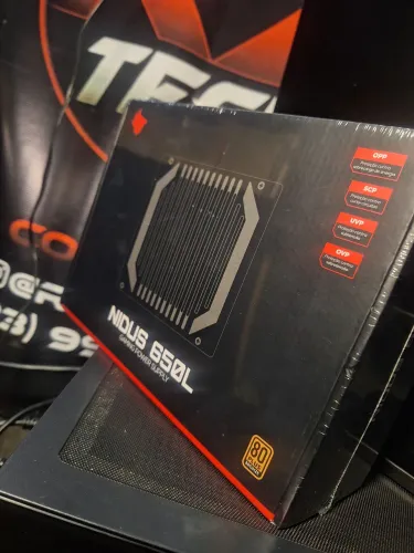 Fonte Pichau Nidus 650W