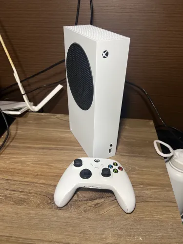 XBOX SERIES S + CONTROLE