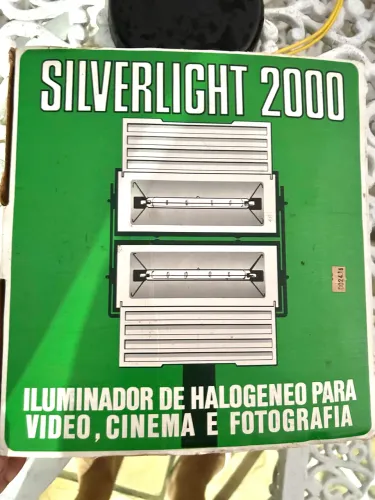 Iluminador para Foto Video e Cinema  1000W