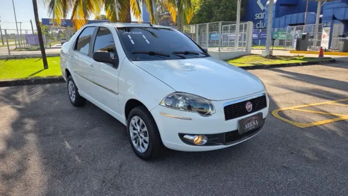 Fiat Siena Tetrafuel 1.4 MPI Fire Flex 8V 4P 2011