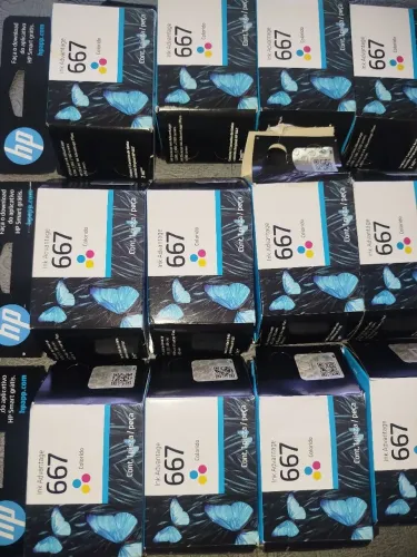 Kit com 12 cartucho Hp 667 original colorido.