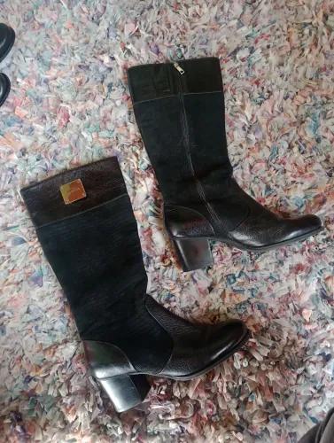 Bota feminina Luz da Lua número 36