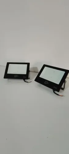 ÚLTIMOS 2 HOLOFOTES LED 500W - Iluminação Profissional