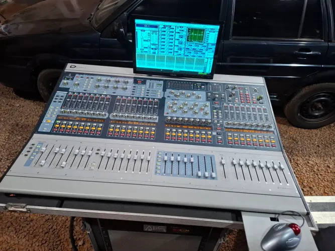 Mesa digital venue profile mixrack 48x16
