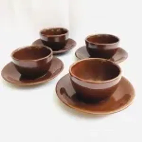 Bowls com pratos em cerâmica
