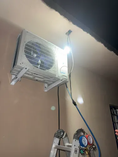 Faço instalação de ar condicionado