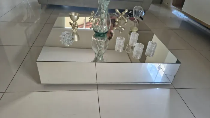 Mesa de Centro Espelhada