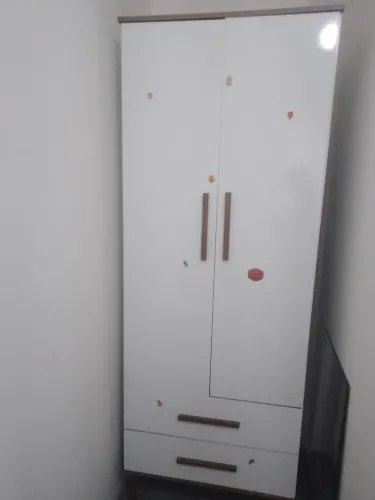 Guarda roupa infantil 