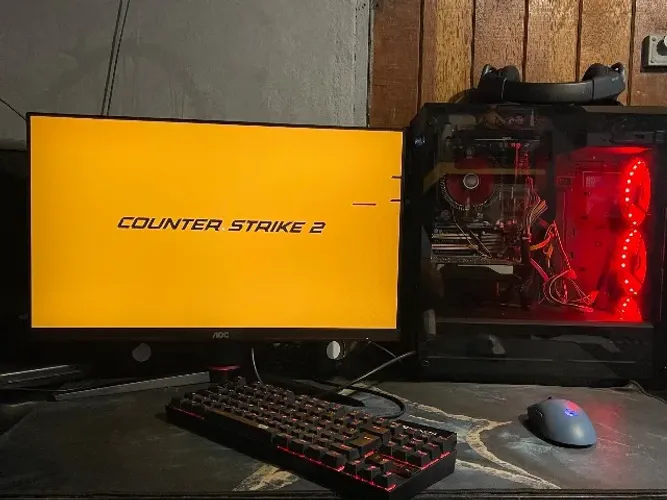 PC GAMER ( i5-4460/ 16 RAM / 1050 OC 2gb) + (teclado e mouse)