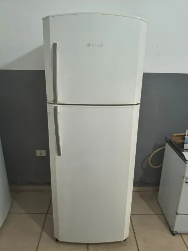Geladeira Bosch Frost Free