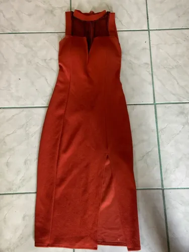 Vestido mídi