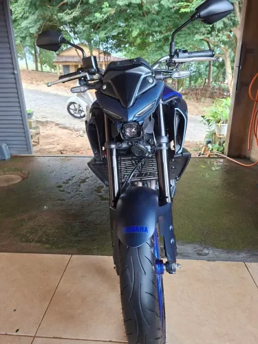 Vendo MT03 2025/26, com apenas 4467km rodados.