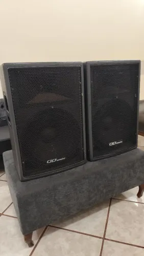 Par de Caixas Amplificadas Unic VMX900A Ativa + Passiva