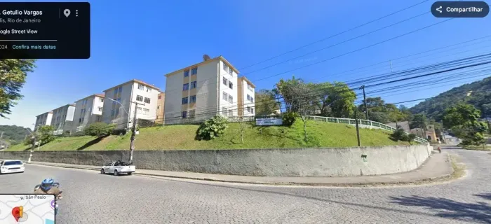Imóvel para venda com 60 metros quadrados com 3 quartos em Quitandinha - Petrópolis - RJ