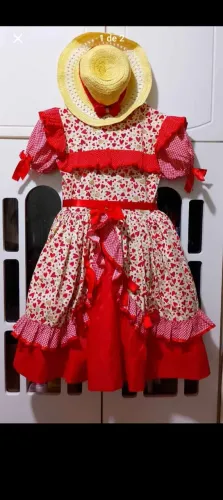 Vestido caipira de luxo Tam 12 a 14