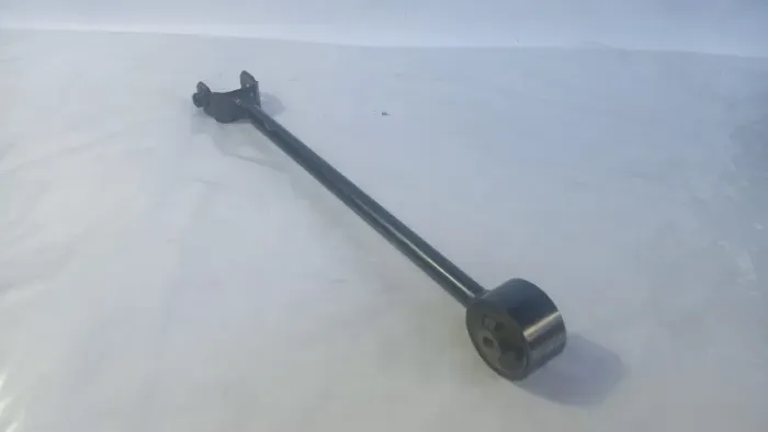Hyundai  Tucson 2015/2016 Lado: Direito  PERFEITO ESTADO  Peça:Braço de suspensao traseira