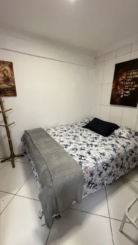 Excelente suíte mobiliada 