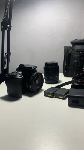 Câmera Canon SL3 Kit Completo - 24mm + 18-55 + 2 Baterias