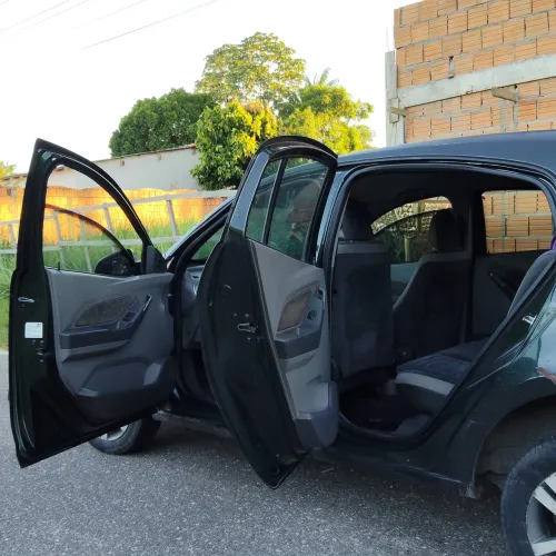 Chevrolet Agile LTZ Easytronic 1.4 8V Flexpower 5P 2013